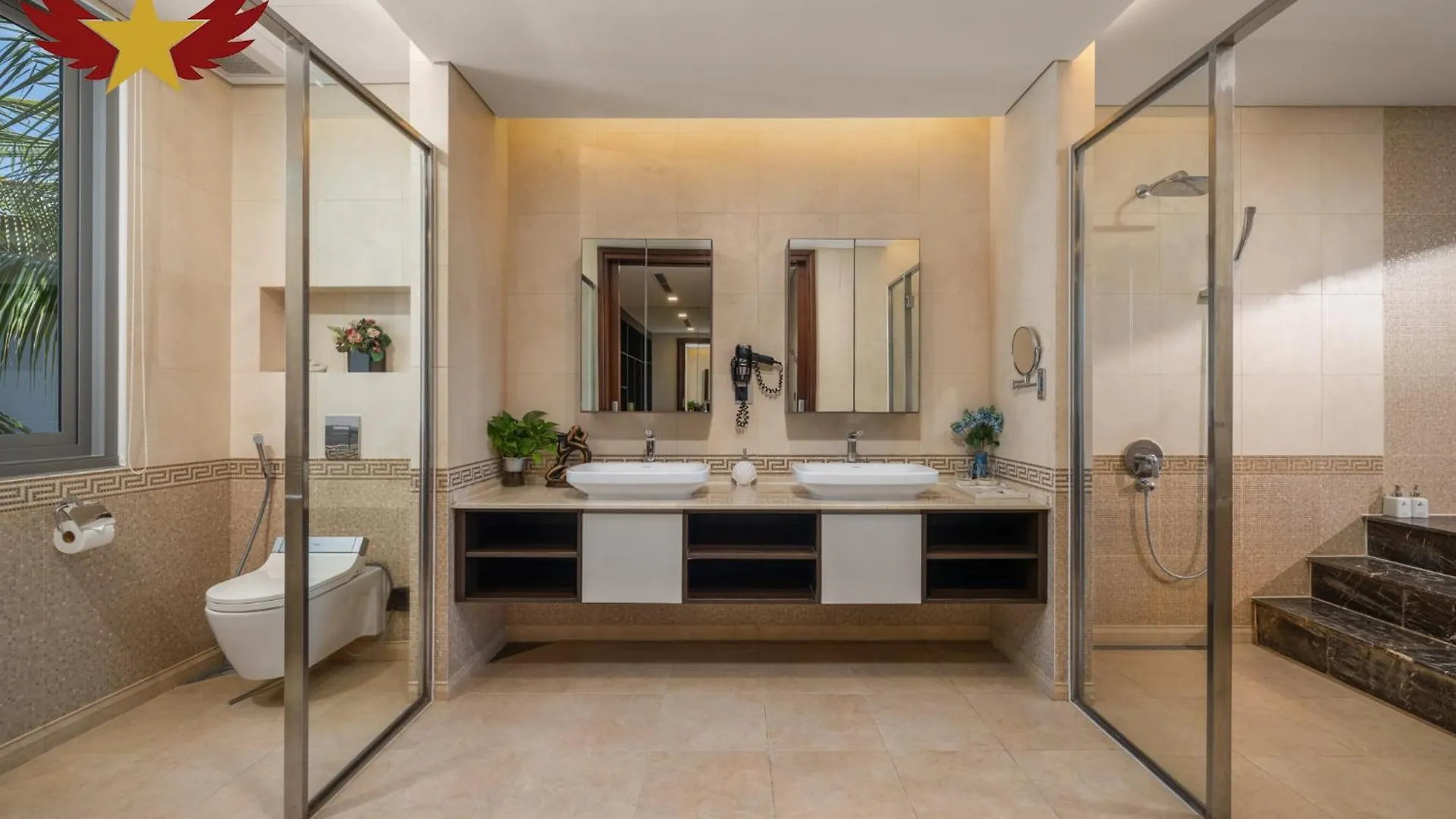 The Five Villas 8 Bedrooms Beachfront - K3 Da Nang 0*,