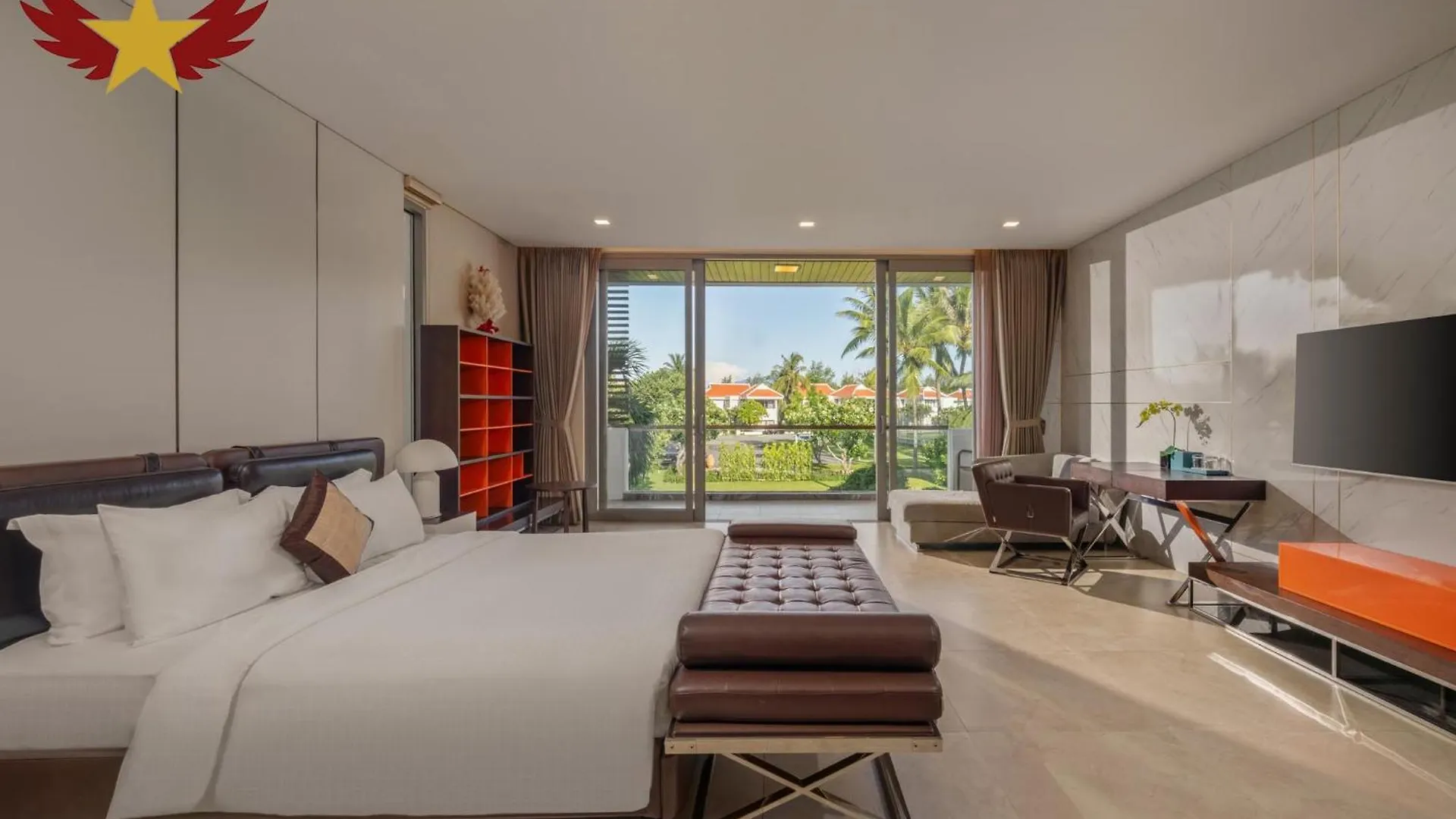 The Five Villas 8 Bedrooms Beachfront - K3 Da Nang