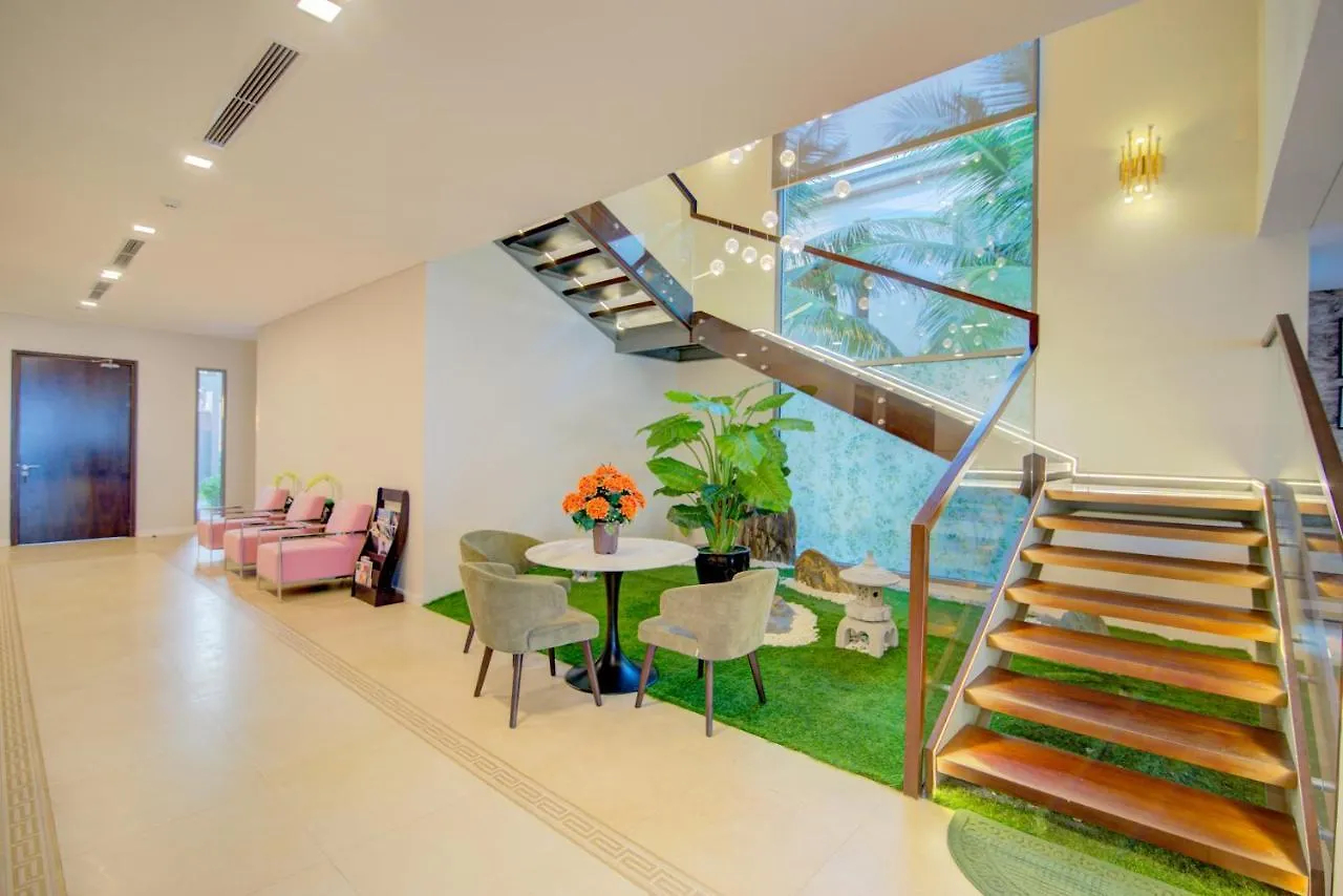 The Five Villas 8 Bedrooms Beachfront - K3 Da Nang