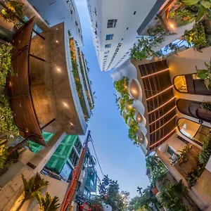 4* Hotel The Hem And